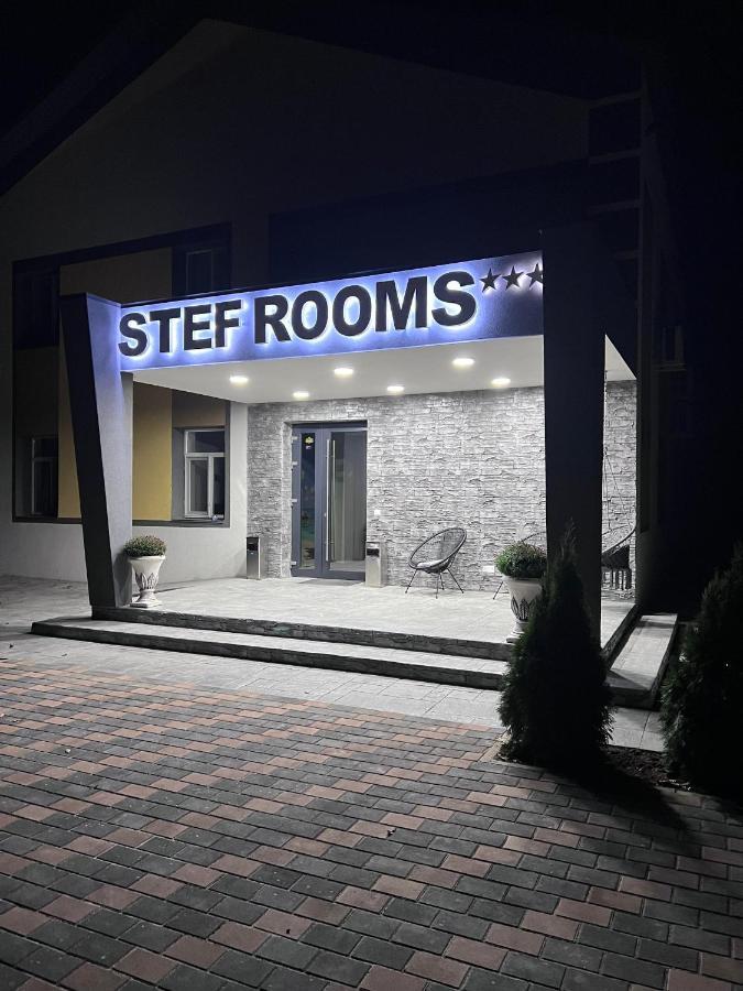 Stef Rooms Tirgu Frumos Exterior photo